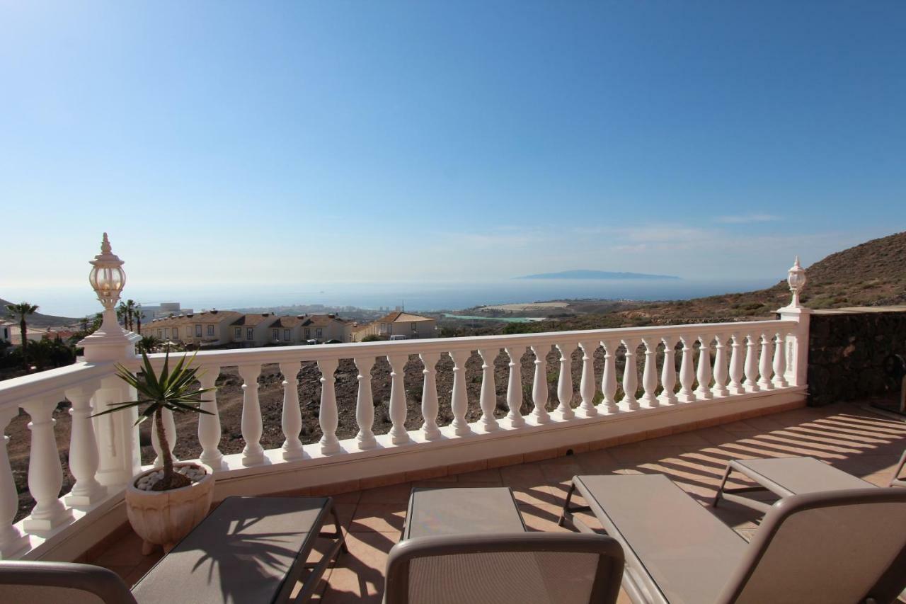 Vivatenerife - Villa With Pool, Jacuzzi And Sea View Chayofa Esterno foto