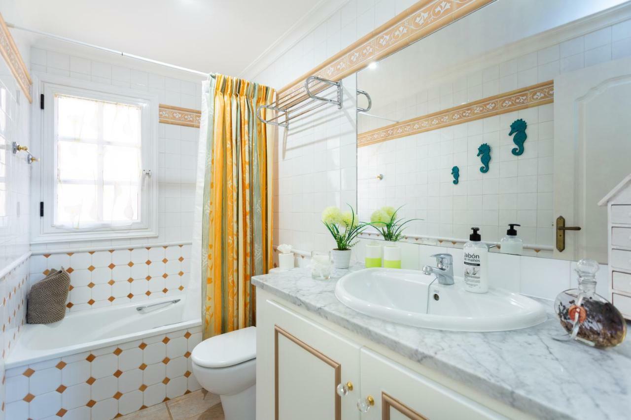 Vivatenerife - Villa With Pool, Jacuzzi And Sea View Chayofa Esterno foto